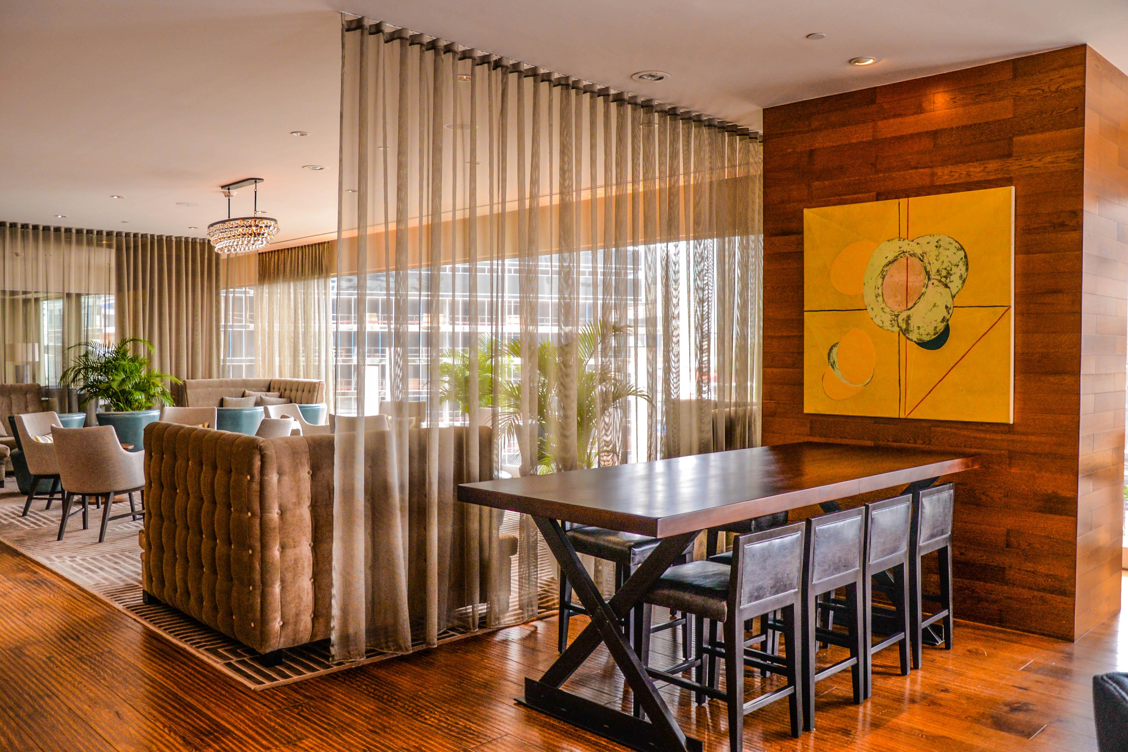 Bristol Panama, A Registry Collection Hotel Εξωτερικό φωτογραφία A room divider in a living room